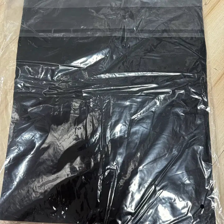 [BUNJANG] CRITIC Dandadan Turbohalm Short Sleeve T-Shirt Black (Sealed) / CRITIC 단다단 터보할멈 반팔티 블랙 (미개봉)