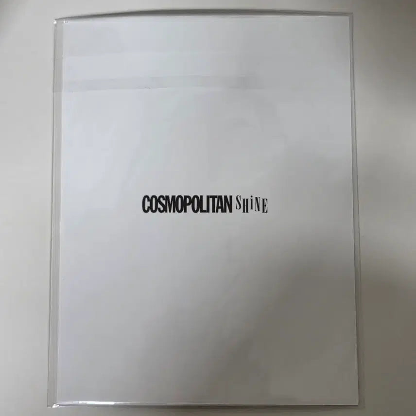 [BUNJANG] XDINARY HEROES Cosmopolitan Postcard Set (Gaon/Juyeon/Junhan) / 엑디즈 엑스디너리히어로즈 코스모폴리탄 엽서 (가온/주연/준한)