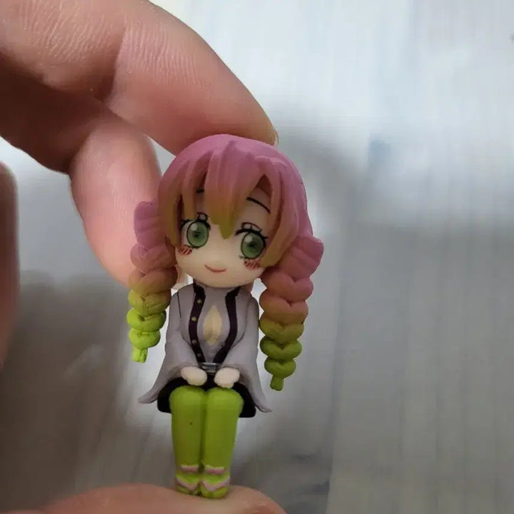[BUNJANG] Kimetsu no Yaiba Mitsuri Kitanculb Figure / 귀멸의 칼날 미츠리 키탄클럽 피규어