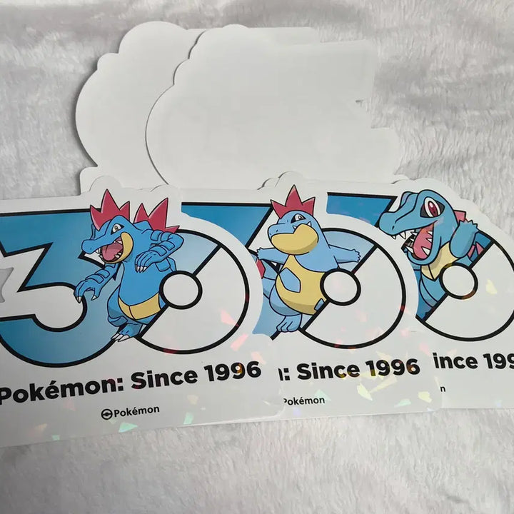 [BUNJANG] Pokemon 30th Anniversary Logo Stickers - Typhlosion, Feraligatr, Meganium + 2 Random Stickers / 포켓몬 30주년 로고 스티커 리아코, 엘리게이, 장크로다일+랜덤2장