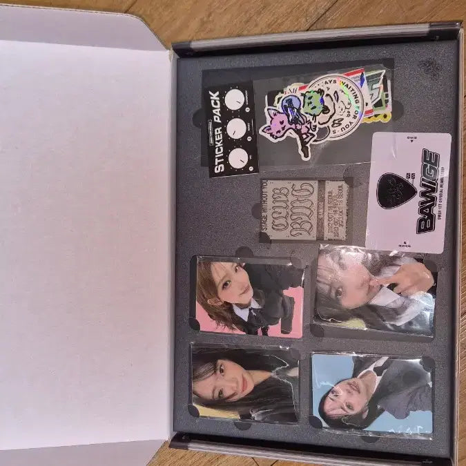 [BUNJANG] QWER Rock Crab 1st Gen Fanclub Kit / QWER 바위게 팬클럽 키트