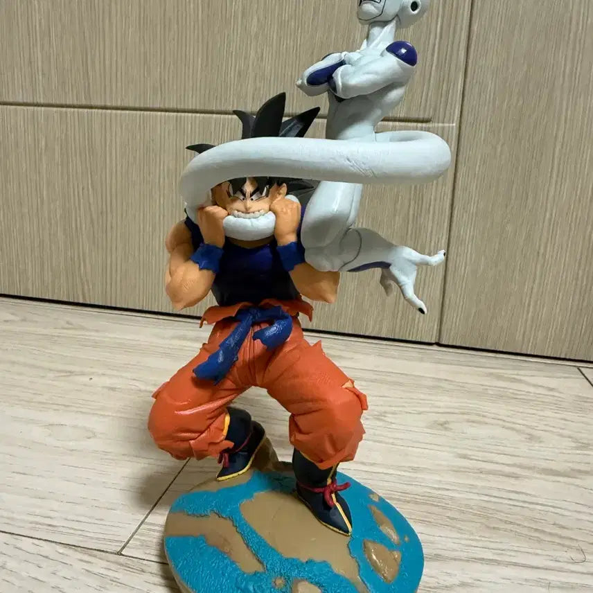 [BUNJANG] Dragon Ball Goku &amp; Frieza Figure / 드래곤볼 손오공, 프리저 피규어