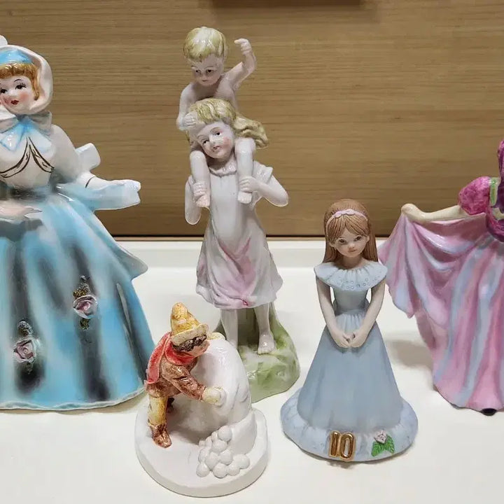 [BUNJANG] Vintage Handmade Figurines - Set of 5 / 빈티지 수공예 피겨린 5점일괄