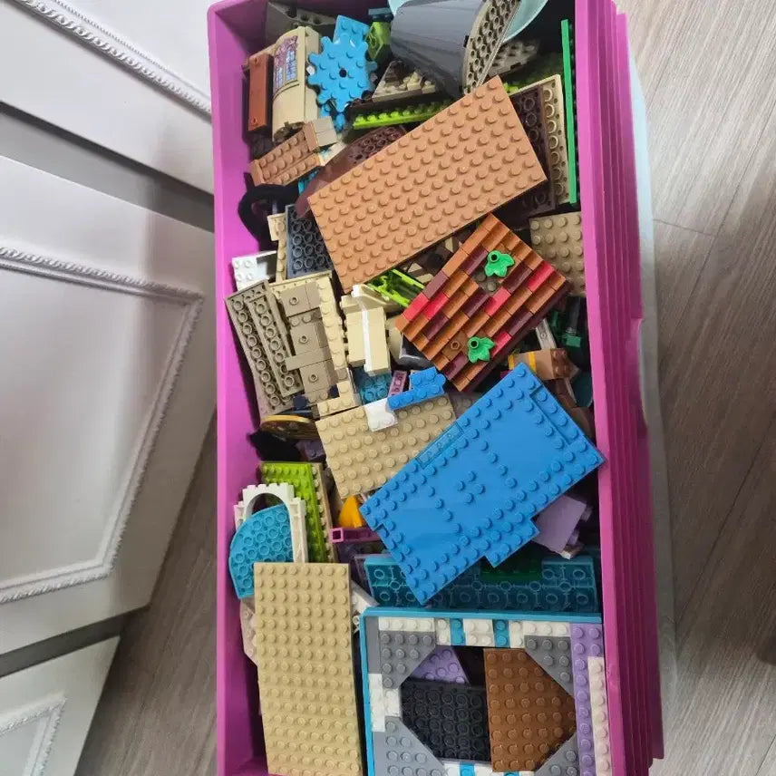 [BUNJANG] LEGO 3-Tier Drawer Organizer White/Purple/Mint with LEGO Bricks / 레고 서랍장 3단 화이트/퍼플/민트 그외 레고들