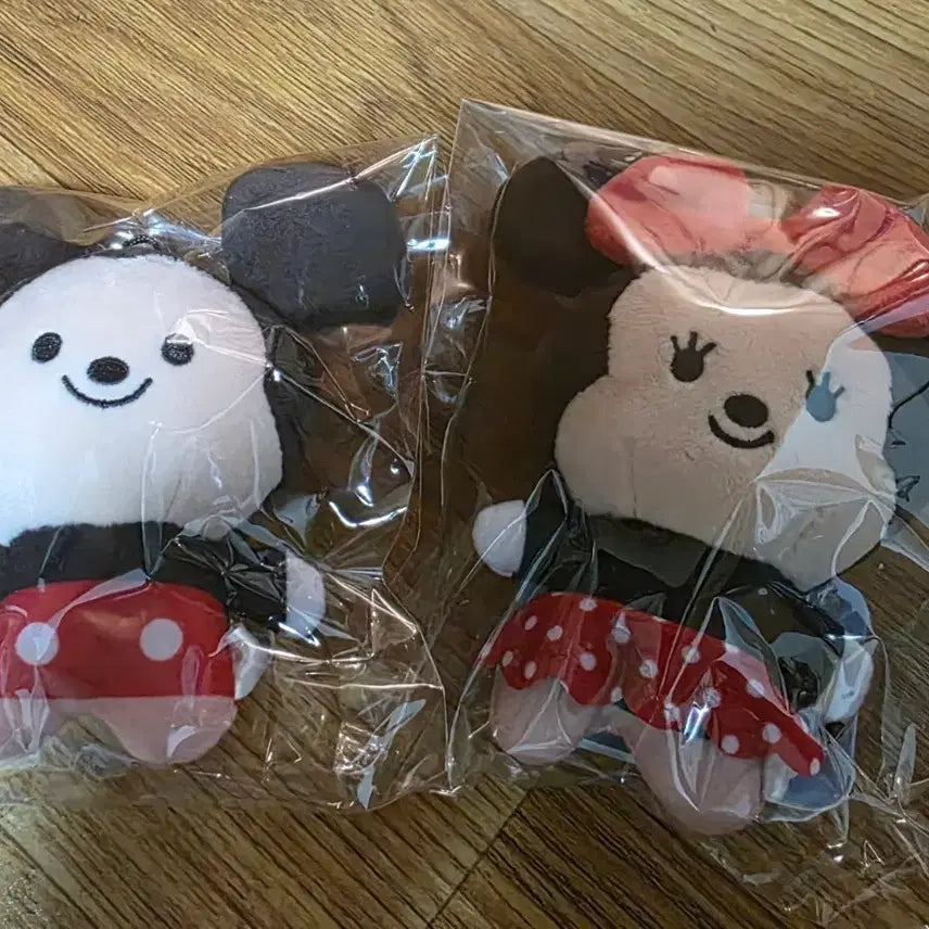 [BUNJANG] Mickey &amp; Friends Mickey &amp; Minnie Doll Keychain Set / 미키와친구들 미키, 미니 인형 키링 세트