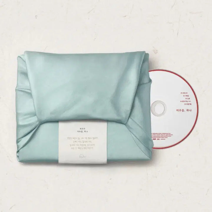[BUNJANG] Choi Yuree Mumeureum, Hana Sealed CD / 최유리 - 머무름, 하나  미개봉 CD 팝니다