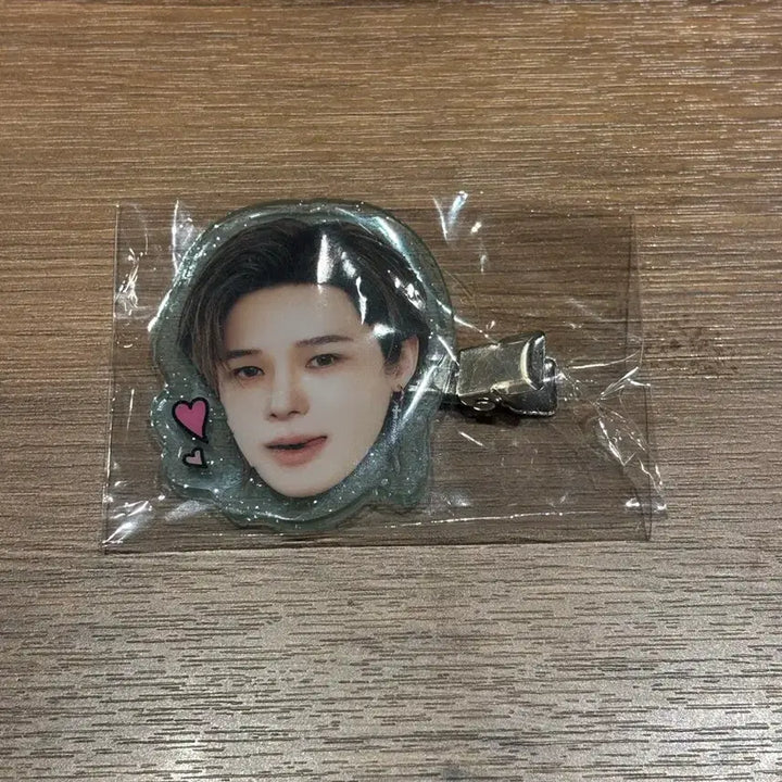 [BUNJANG] ENHYPEN Kaito BTW Hair Clip / 앤팀 케이 btw 헤어클립