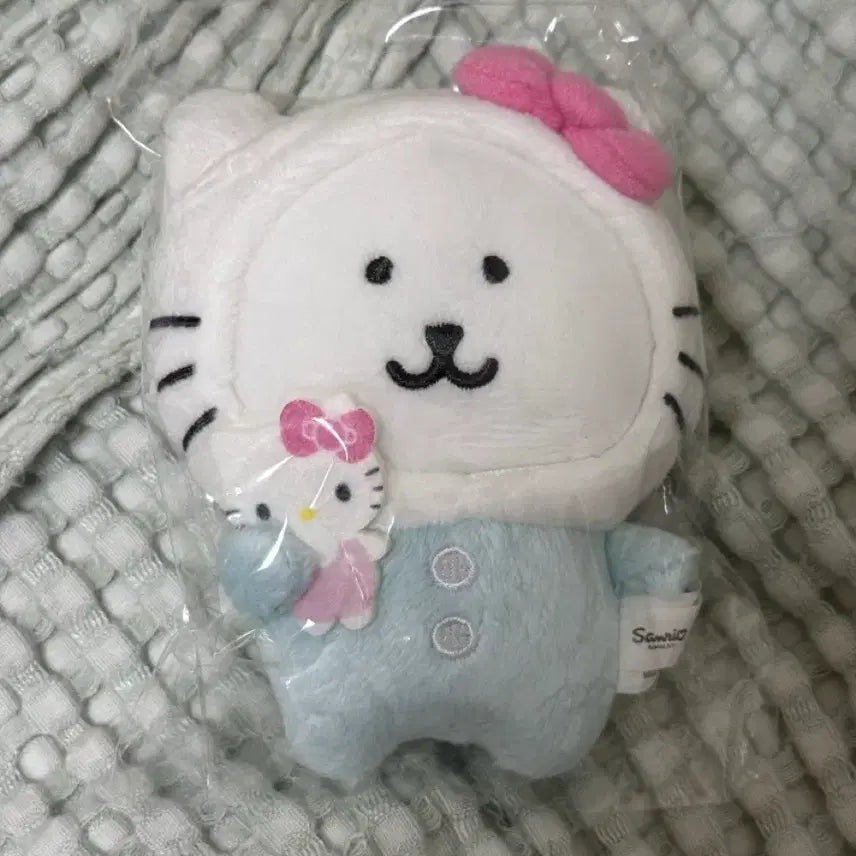 [BUNJANG] Hello Kitty X Nongdamgom Mascot Doll Keyring / 헬로키티 농담곰 마스코트 인형 키링