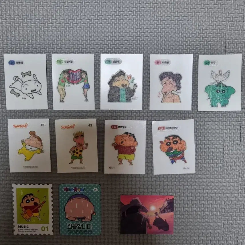 [BUNJANG] Assorted Character Stickers (Crayon Shin-chan, Pokémon, Kakao Friends, etc.) / 띠부씰 판매 개당 1000원(짱구,포켓몬,카카오 등등)