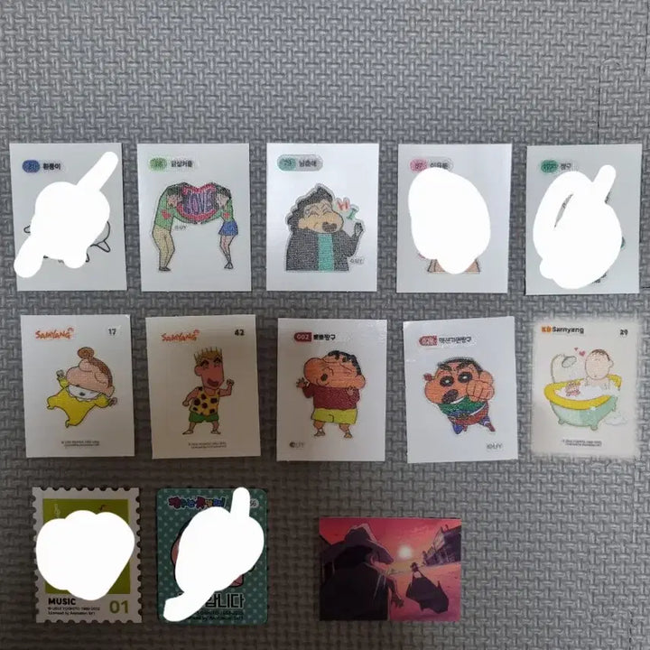 [BUNJANG] Assorted Character Stickers (Crayon Shin-chan, Pokémon, Kakao Friends, etc.) / 띠부씰 판매 개당 1000원(짱구,춘식이,메이플 등등)