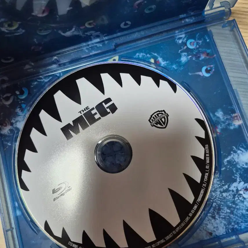 [BUNJANG] Megareodon Standard Edition Blu-ray / 메가로돈 일반판 블루레이