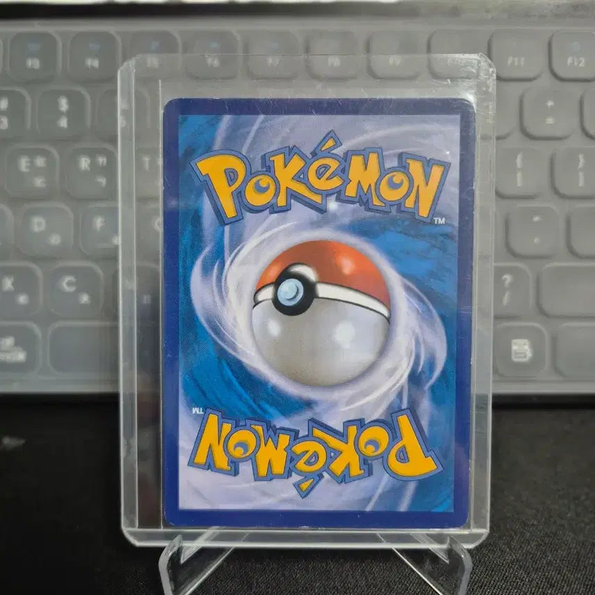 [BUNJANG] Pokemon Card Calyrex VMAX (085/070 s6K) / 포켓몬카드 흑마 버드렉스 VMAX 085/070 s6K