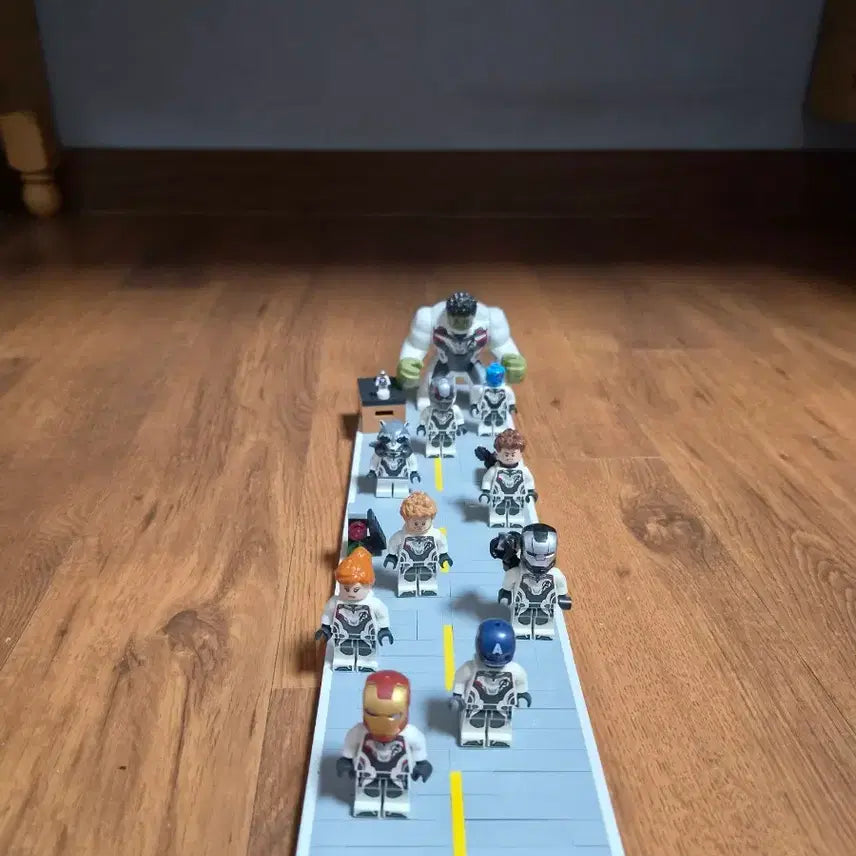 [BUNJANG] LEGO Marvel Quantum Suit 11-Piece Full Set / 레고 마블 양자 슈트 11종 전종