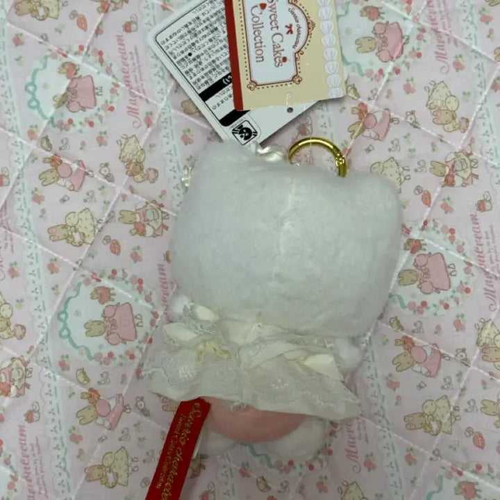 [BUNJANG] Sweet Cake Collection Hello Kitty Mascot / 스위트 케이크 컬렉션 헬로키티 마스코트