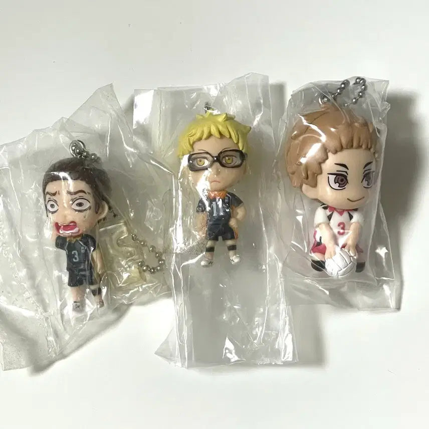 [BUNJANG] Haikyuu!! Classic &amp; Modern Keychain Bundle (Tsukishima, Asahi, Yaku) / 미개봉/일괄) 하이큐 고전 피규어 키링 츠키시마 아사히 야쿠