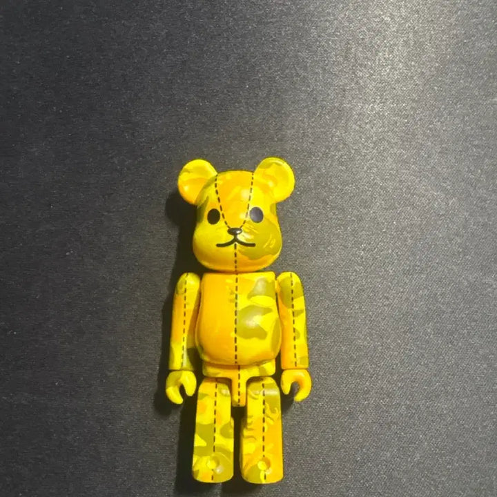 [BUNJANG] BAPE Bearbrick Yellow Camo / 베이프 베어브릭