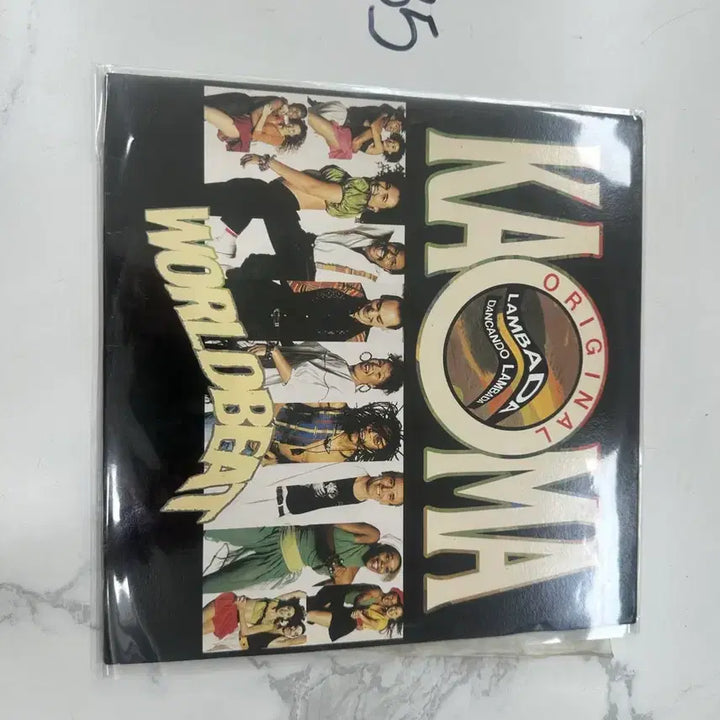 [BUNJANG] Kaoma Worldbeat Licensed LP Record / 카오마(Kaoma) - Worldbeat 라이선스 LP팝니다