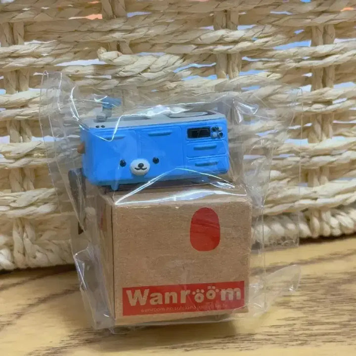 [BUNJANG] San-X Warem Roo Moving Series Kitchenette Figure Box Set / 고전 빈티지 산엑스 완룸 이삿짐 시리즈 싱크대 피규어 박스 세트