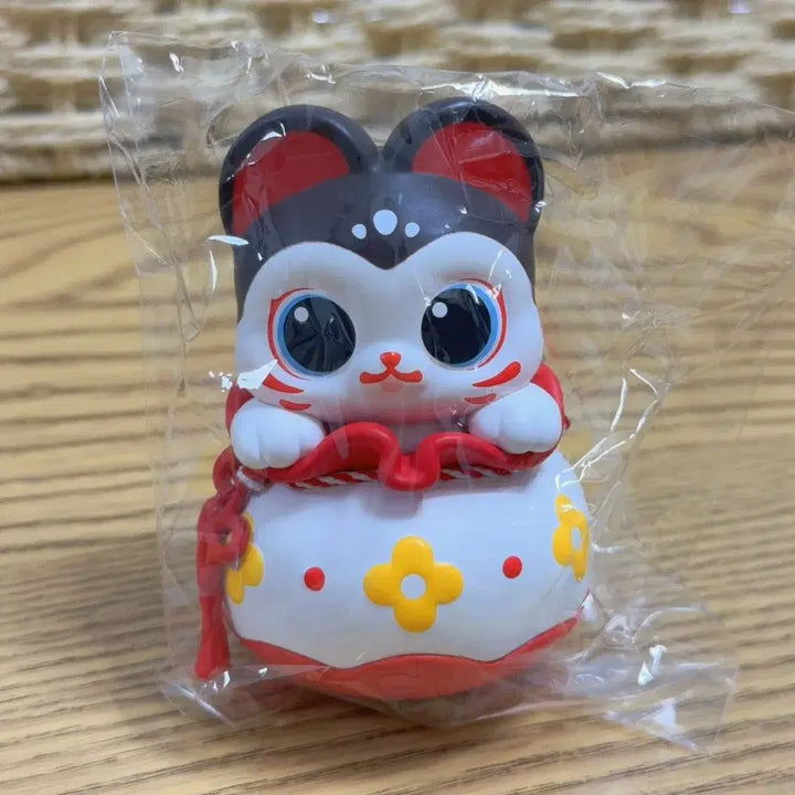 [BUNJANG] Pop Mart POBOP Sewing Workshop Series Lucky Bag Figure / 팝마트 푸보보 바느질공방시리즈 복주머니 피규어