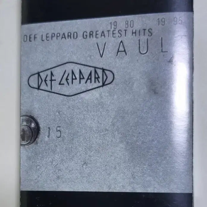 [BUNJANG] Def Leppard Vault - Greatest Hits Cassette Tape / 데프 레파드 Vault - Greatest Hits (카세트테이프)