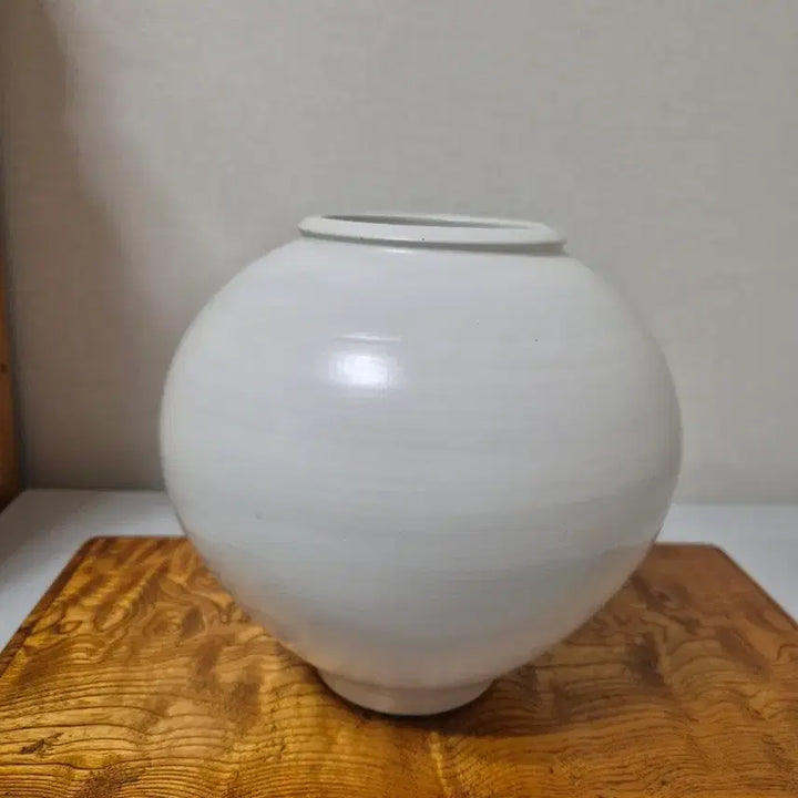 [BUNJANG] White Porcelain Matte Moon Jar / 달항아리