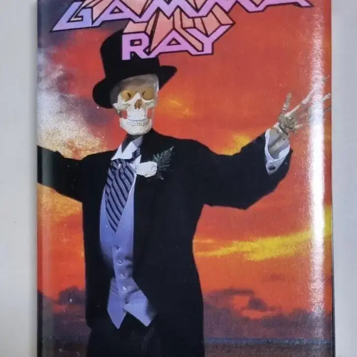[BUNJANG] Gamma Ray Sigh No More Cassette Tape / 감마 레이 Sigh No More (카세트테이프)