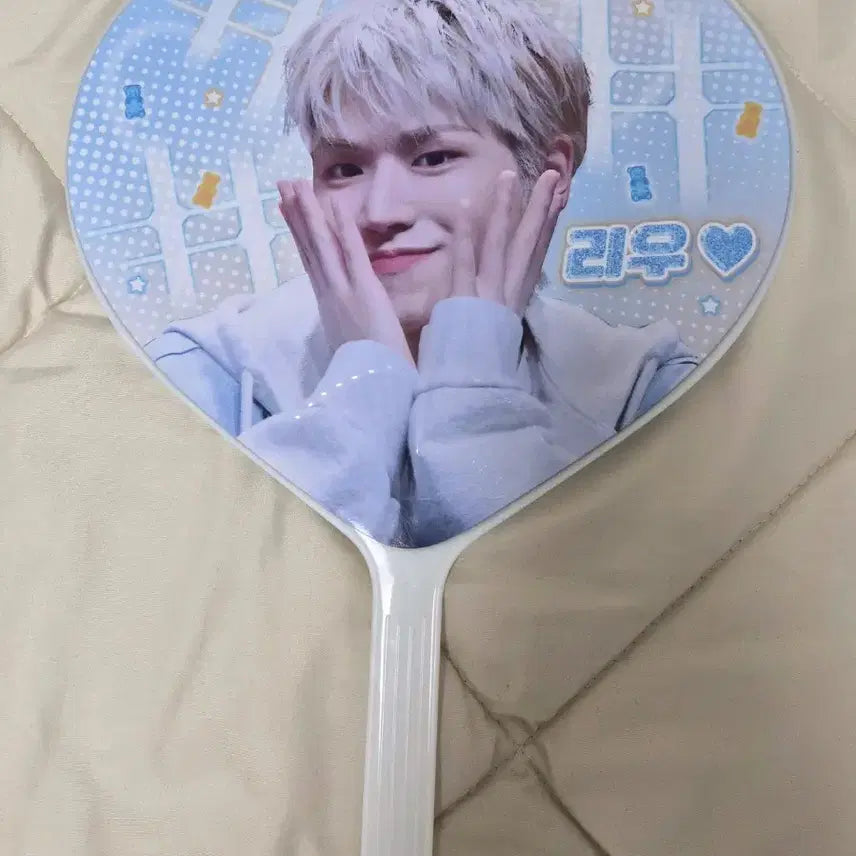 [BUNJANG] BOYNEXTDOOR RIWOO UCHIWA / 보이넥스트도어 보넥도 리우 우치와