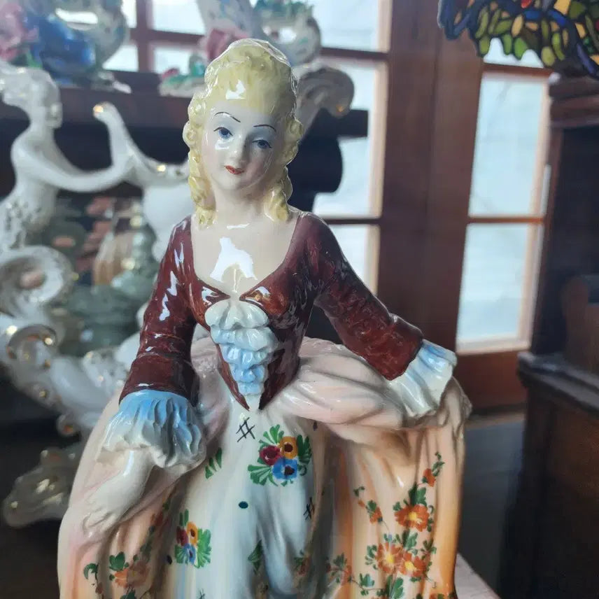 [BUNJANG] Italian 1950s Hand-Painted Decorative Vase / 이태리 1950년대 핸드 페인티드 높이33.5cm 가로19cm 상태좋음