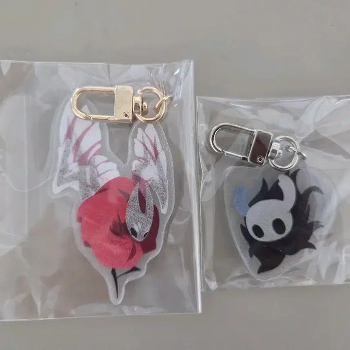[BUNJANG] Hollow Knight Hornet Lenticular Keychain Bundle / 할로우 나이트 기사 호넷 렌티큘러 키링 일괄 실크송