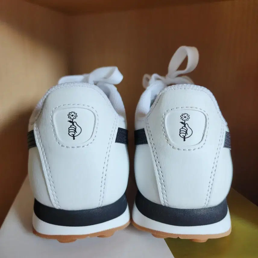[BUNJANG] BTS x PUMA Turin Sneakers (250mm) / (새제품) BTSxPUMA 콜라보 turin 250mm