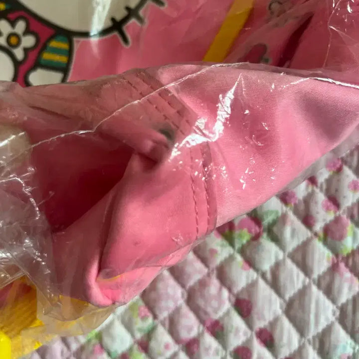 [BUNJANG] 2002 Hello Kitty Vintage Bag / 2002년 헬로키티 고전 가방