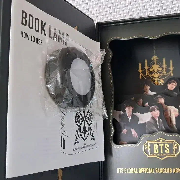 [BUNJANG] BTS Book Lamp / BTS 북램프 book lamp