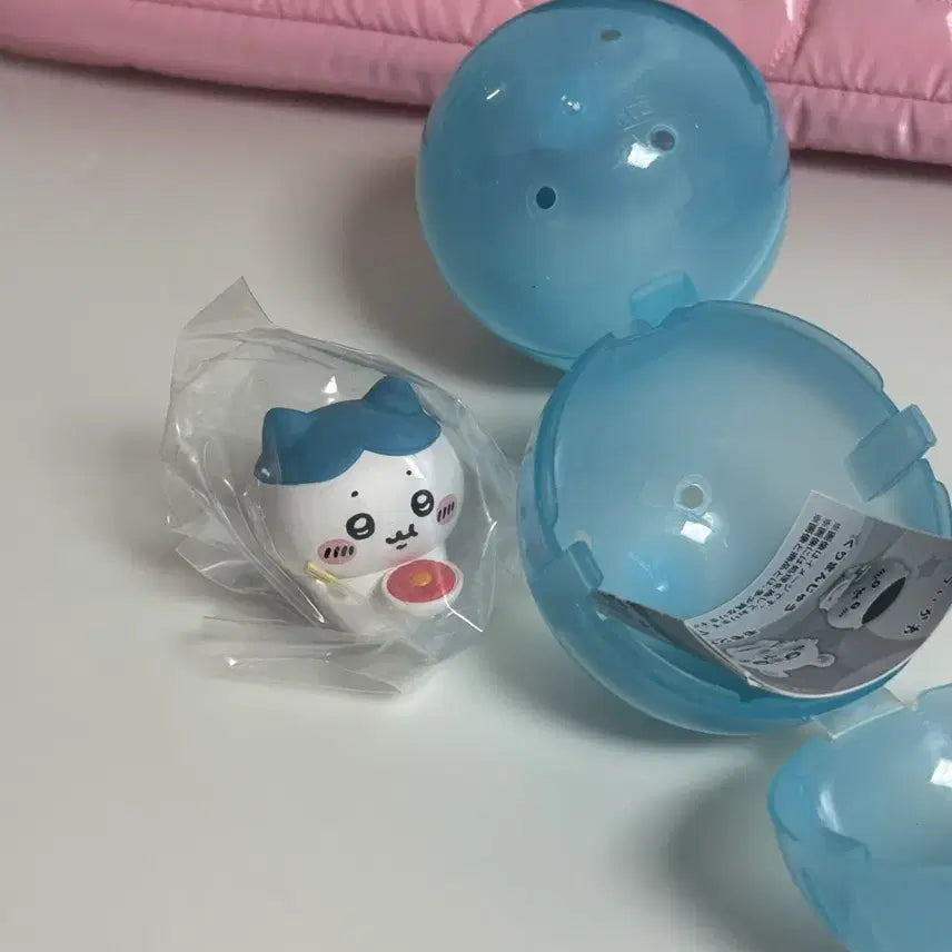 [BUNJANG] Hachitore Eating Gacha Figure / 하치와레 밥먹는 가챠