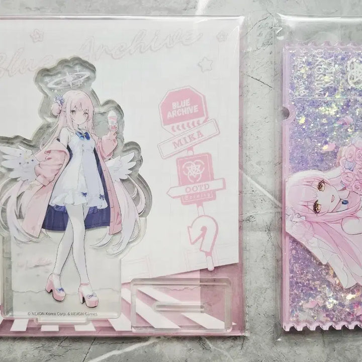 [BUNJANG] Blue Archive Mika Holiday Saunter Acrylic Stand and Wedding Ticket Glitter Bundle Set / 블루아카이브 미카 Holiday Saunter 아크릴, 웨딩 글리터 등