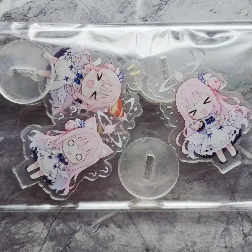 [BUNJANG] Blue Archive Mika Holiday Saunter Acrylic Stand and Wedding Ticket Glitter Bundle Set / 블루아카이브 미카 Holiday Saunter 아크릴, 웨딩 글리터 등