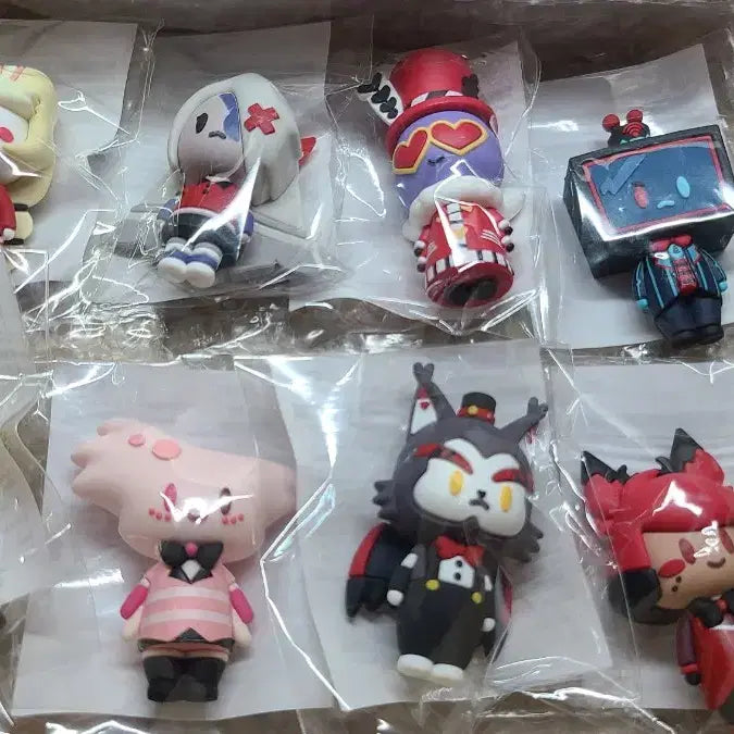 [BUNJANG] Hazbin Hotel Round 1 Rubber Mini Figures Set (8 Pieces) / 해즈빈 호텔 라운드원 고무 미니 피규어 8개 세트 일괄