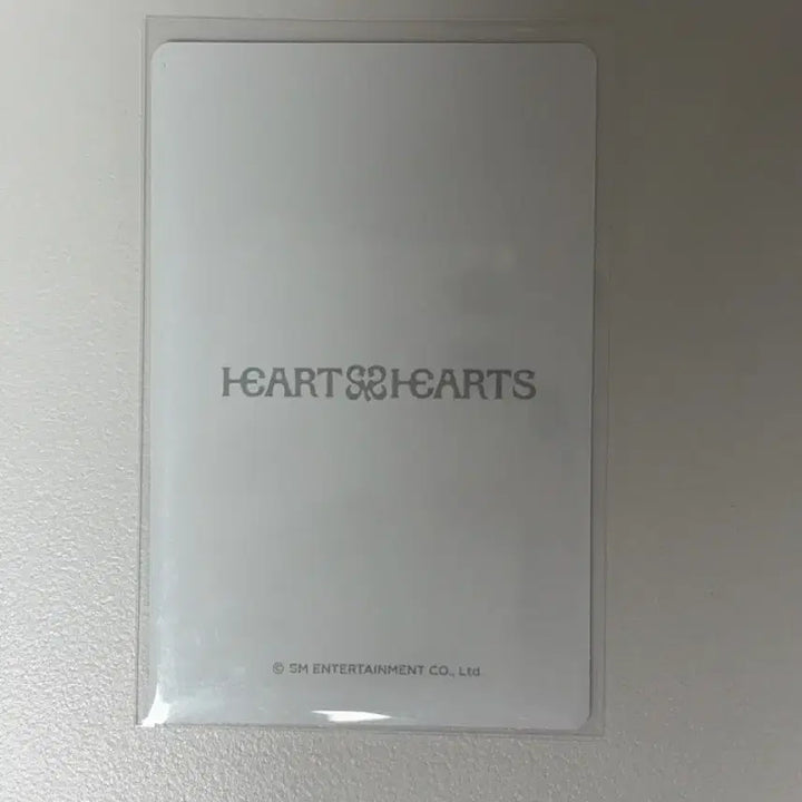 [BUNJANG] HATS TO HEARTS Jiwoo Lightstick Photocard / 하츠투하츠 지우 응원봉 포카