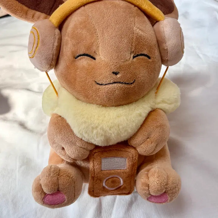 [BUNJANG] Pokemon Eevee Headset Plush 25cm Medium Size / 포켓몬 이브이 헤드셋 25cm 중형 인형 판매