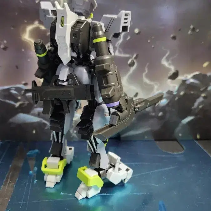 [BUNJANG] Bandai HG Asmodeus Assembled Model (Partial Paint) / 반다이 HG 아스모데우스 가조립(부분도색)