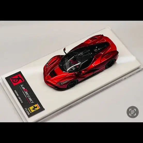 [BUNJANG] LaFerrari 1/64 DHM Metallic Red / 라페라리 1/64 DHM 메탈릭레드