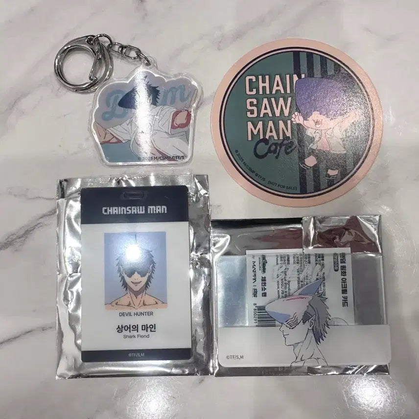 [BUNJANG] Chainsaw Man Beam Acrylic Keychain &amp; Random Original Art, ID Acrylic Card (3 Types Bundle Set) / 체인소맨 카페 팝업 빔 아크릴 키링 &amp; 랜덤 원화,ID 아크릴 카드 3종