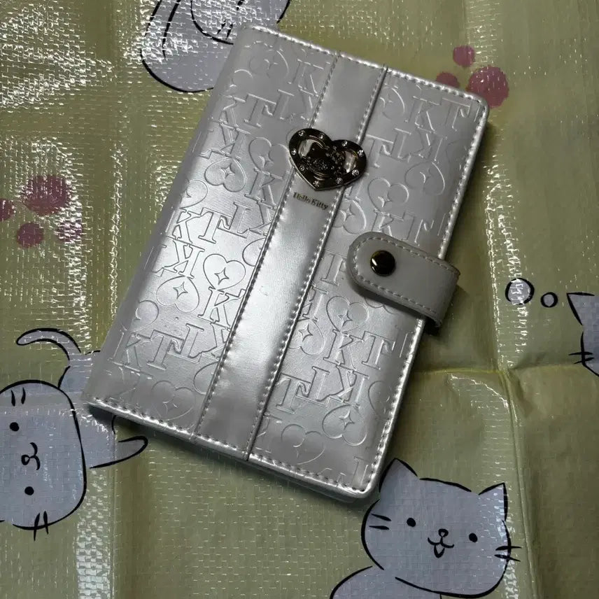 [BUNJANG] Classic Hello Kitty Business Card Holder Binder / 고전키티 명함 지갑 바인더