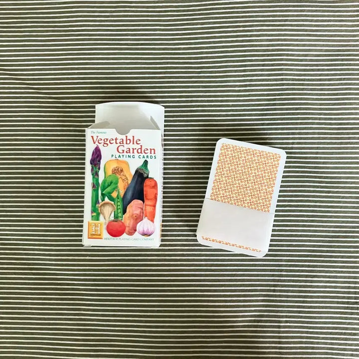 [BUNJANG] Vegetable Illustration Playing Cards / 채소 일러스트 플레잉 카드