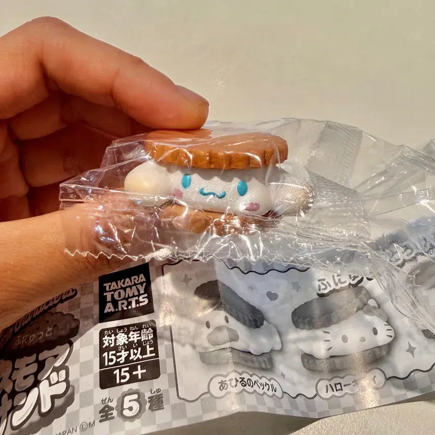 [BUNJANG] Sanrio Cinnamoroll Cookie Figure Gacha / 일본가챠)쿠키속에 시나모롤 피규어