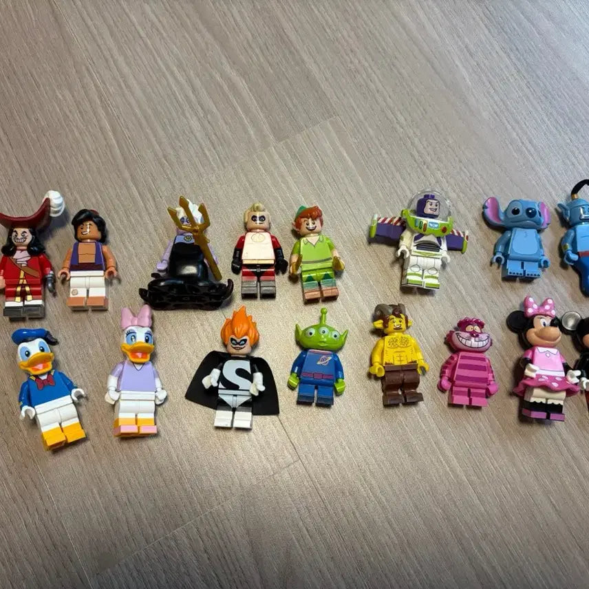 [BUNJANG] Lego Disney Series 1 Minifigure Collection (16 pcs) / 레고 디즈니 시즌1미피 16개