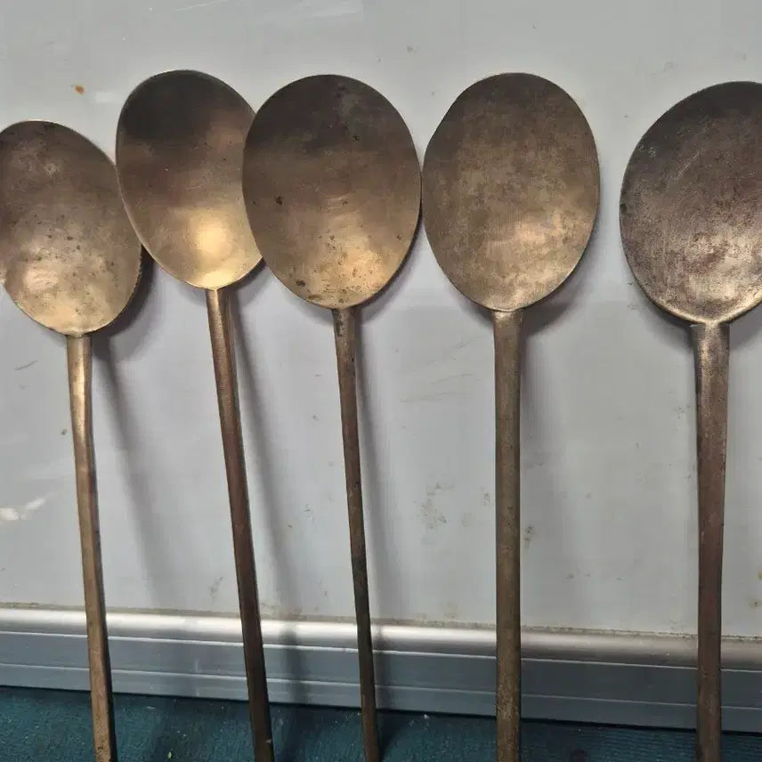 [BUNJANG] Joseon Dynasty Bangjja Bronze 10-Piece Cutlery Set / 조선방짜10점일괄(놋수저)