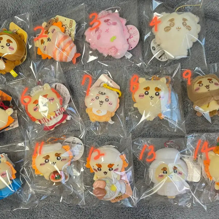 [BUNJANG] Miniso Chiikawa Halloween Series Sisya Mascot Plush / 5. 미니소 치이카와 할로윈 시리즈 시사 마스코트 누이