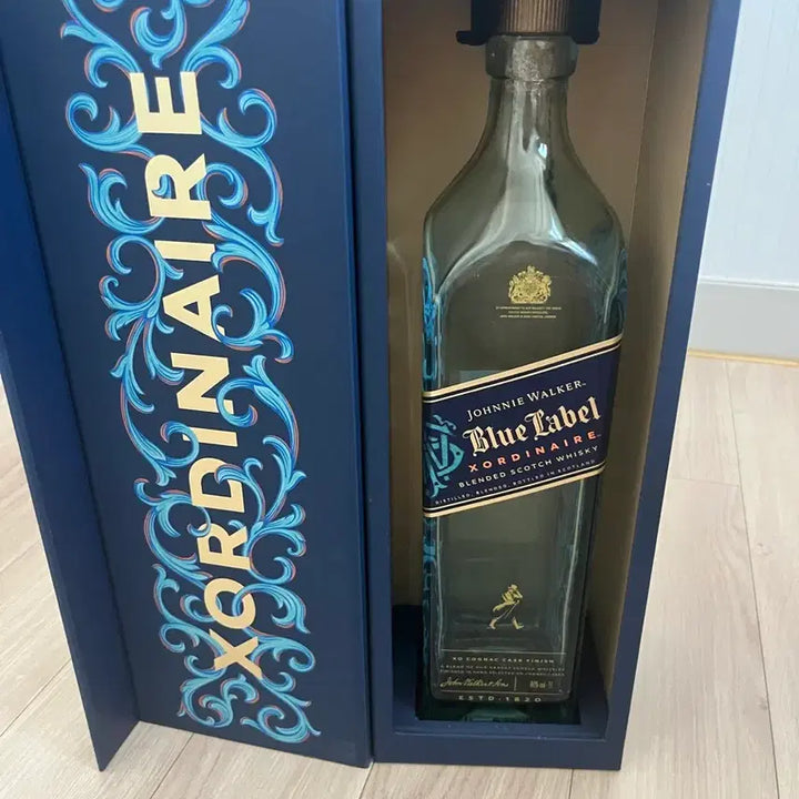 [BUNJANG] Johnnie Walker Blue Label Empty Bottle with Box / 조니워커 블루라벨 공병 판매합니다