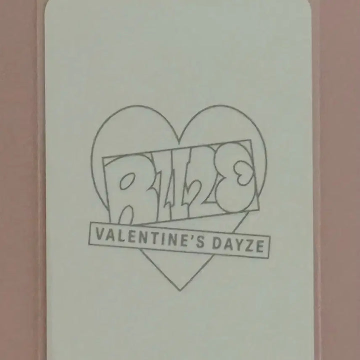 [BUNJANG] IVE Sohee Valentine Photocard / 엄청귀여운 소희 발렌타인 포카