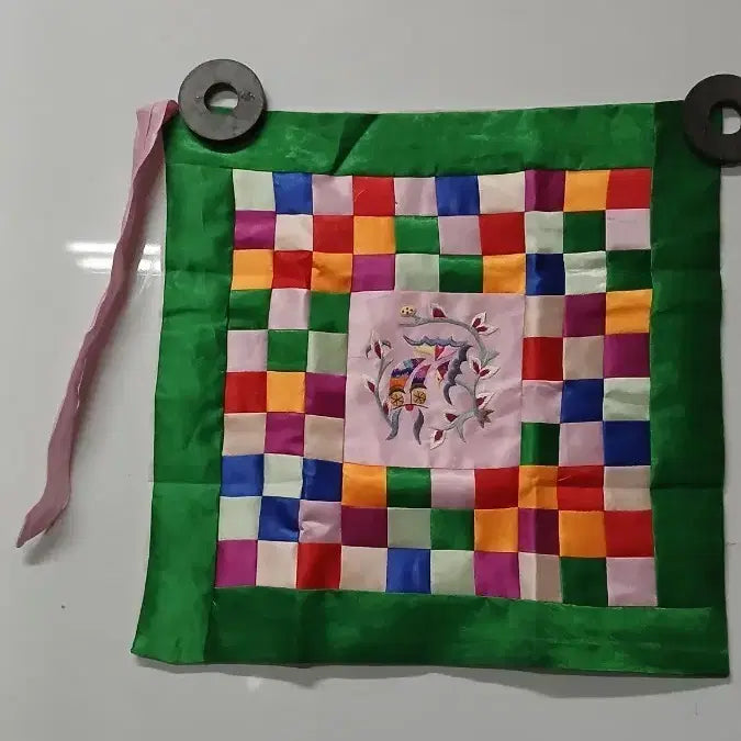 [BUNJANG] 1950s Korean Traditional Patchwork Quilt (Oribo) - Duck Ceremony / 옛날조각보(오리보)